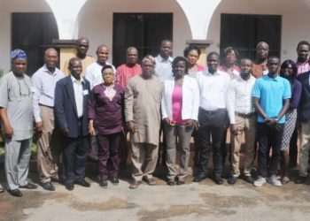 Participants and organizers at the training.