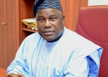 Senator Buhari urges Nigerians