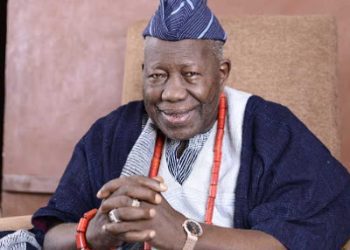 Makinde Celebrates Olubadan at 92