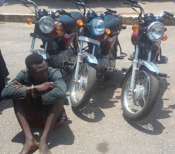 IMG-20180322-WA0005 - National Insight News Motorcycle Snatcher , paraded by police