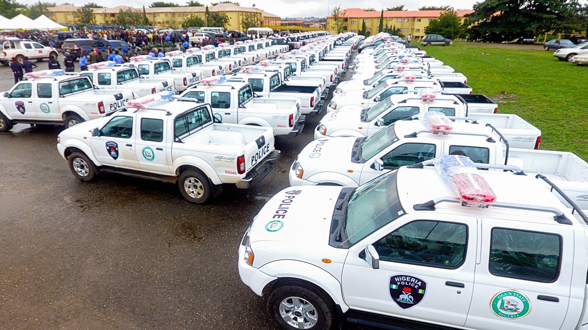 100 patrol vehiclese Ogun State Command of the Nigeria Police by Dapo Abiodun to strengthen the internal security of the State.