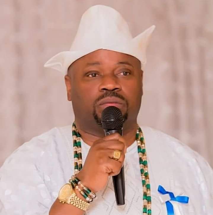 60093496_360536521527058_3295731588238671872_n - National Insight News Foundation donates books to people