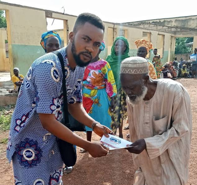 IMG-20200415-WA0023_1586955375538 - National Insight News Wolekanle gives succor to aged in Ogbomoso