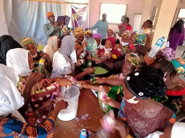 Senator Buhari ,National Productivity Centre Train Women on Soap and Disinfectants Making.