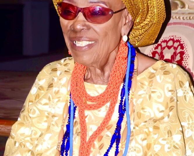 IMG-20220825-WA0304 - National Insight News Alhaja Sidikatu Adebowale Ejide Olona
(Omo ADELABU ATIBA