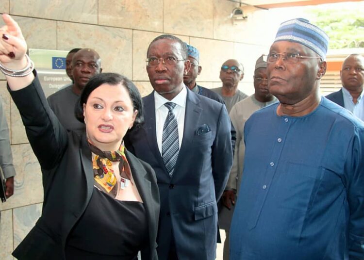 The European Union Ambassador to Nigeria and the Economic Community of West African States (ECOWAS), Her Excellency Samuela Isopi, conducting the Presidential candidate of the Peoples Democratic Party (PDP) Atiku Abubakar and his running mate and Governor of Delta State, Dr. Ifeany Okowa round the EU secretariat in Abuja when Atiku and his team paid a courtesy visit on Thursday.