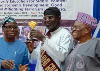 Tribune Tourism Editor, Wale Olapade bags 2024 NTTS’ Outstanding Tourism Advocate Award