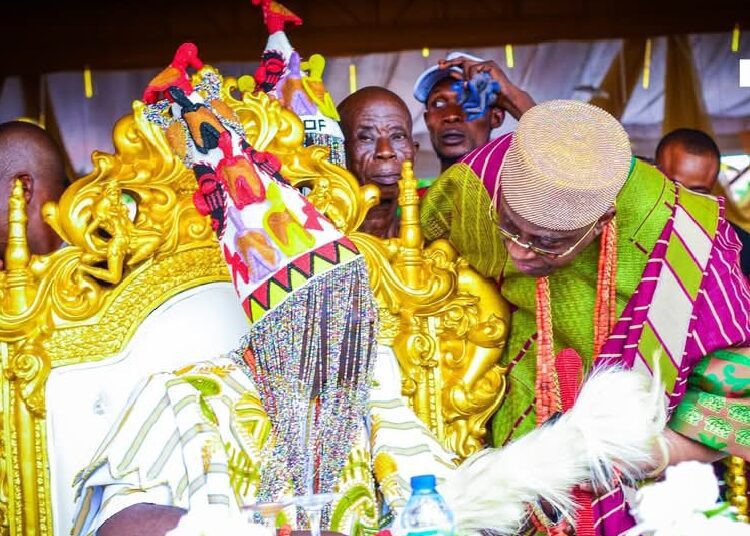 1744008983671 - National Insight News Oba Ghandi Discussing with the new Alaafin of Oyo Oba Akeem Abimbola Owoade
