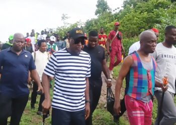 Barr Wale Ojo Lanre, Director General, Bureau of Tourism Development Ekiti State conducting Governor Biodun Oyebanji round the tourism site on Monday
