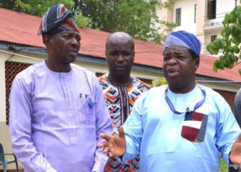 Caption: ACU VC, Prof Adebayo (right), having a discussion with NYSC coordinator in Oyo State, Odiba Oche ( left), during the visit.