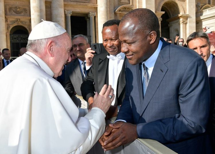 Speaker of the House of Representatives, Rt. Hon. Yakubu Dogara, exchanging pleasantries with His Holiness, Pope Francis, at Saint Peters Square, Vatican, Rome when the Speaker met with the Pontiff. Picture: Speaker's Media Office.