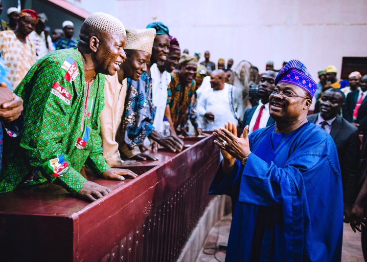 Governor Ajimobi meets with Meat Sellers and Abbateur Owners. 11th April 2018.