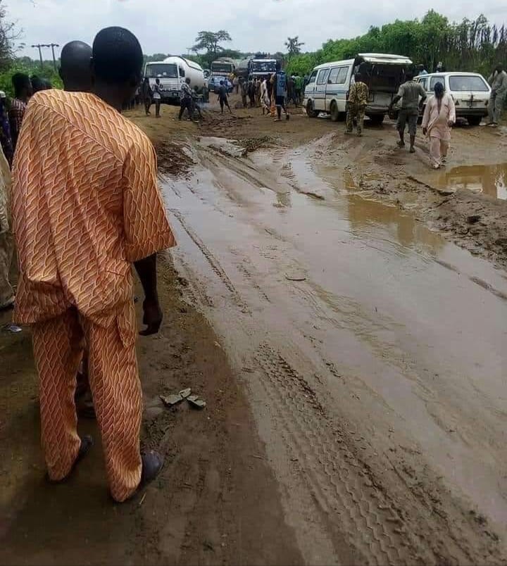 the bad portion of iseyin-Oyo road, in Oke Ogun area of Oyo state