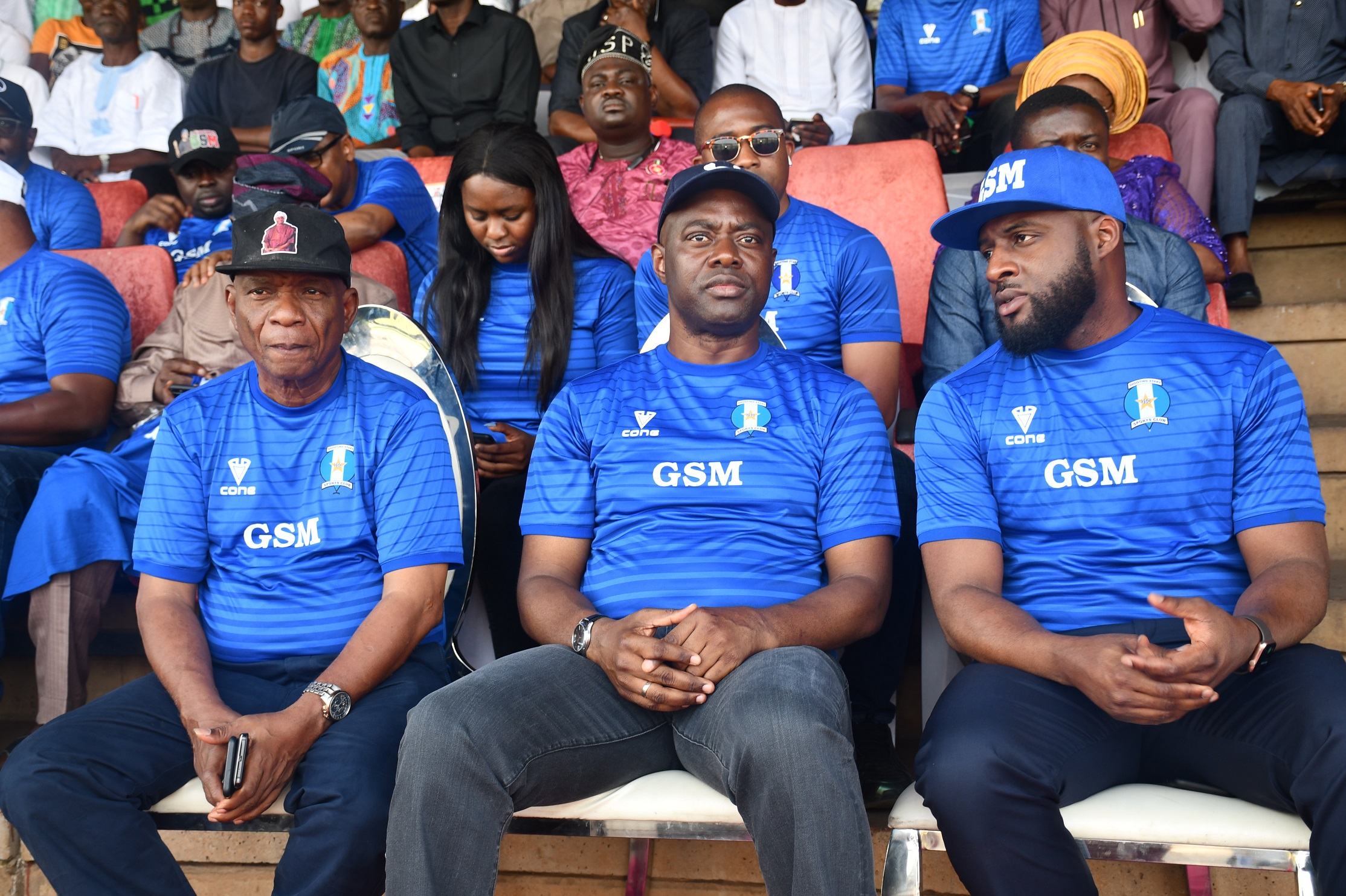 Oyo State Governor, Engr Seyi Makinde (middle); Speaker, Oyo State House of Assembly, Hon Debo Ogundoyin and Commissioner for  Special Duties, Chief Bayo Lawal at the Lekan Salami Stadium, Adamasigba, Ibadan during a match between 3SC Ibadan and Ekiti United. PHOTO: Oyo State Government.