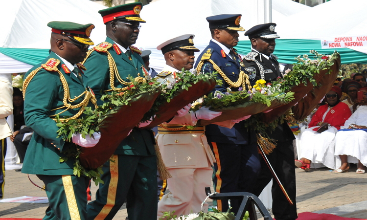 Pic 24. From left: Chief of Defence Staff, Gen Gabriel Olonisakin; Chief of Army Staff, Lt.-Gen Tukur Buratai; Chief of Naval Staff, 

Vice Admiral Ibok Ete-Ibas; Chief of the Air Staff, Air Marshal Sadique Abubakar and the Inspector General of Police, Ibrahim Idris 

at the Wreath Laying Ceremony to mark  the 2018 Armed Forces Remembrance Day Celebration at the National Arcade in Abuja on 

Monday (15/01/18)
00282/15/01/2018/Callistus Ewelike/NAN