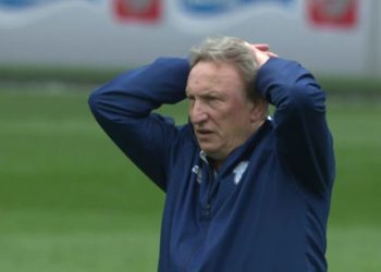 Middlesbrough manager Neil Warnock test positive for COVID-19