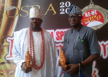 Akinrogun Victor Mobolaji Adewale, with Chief Hon Ademola Ige, Baameto of Aare Ona Kakanfo who was also honoured at the event