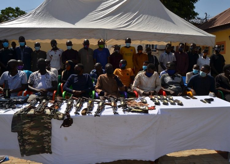 Police Re-arrest 5 inmates Who Escaped From Edo Correctional Centre, Recovers Ak49 others from