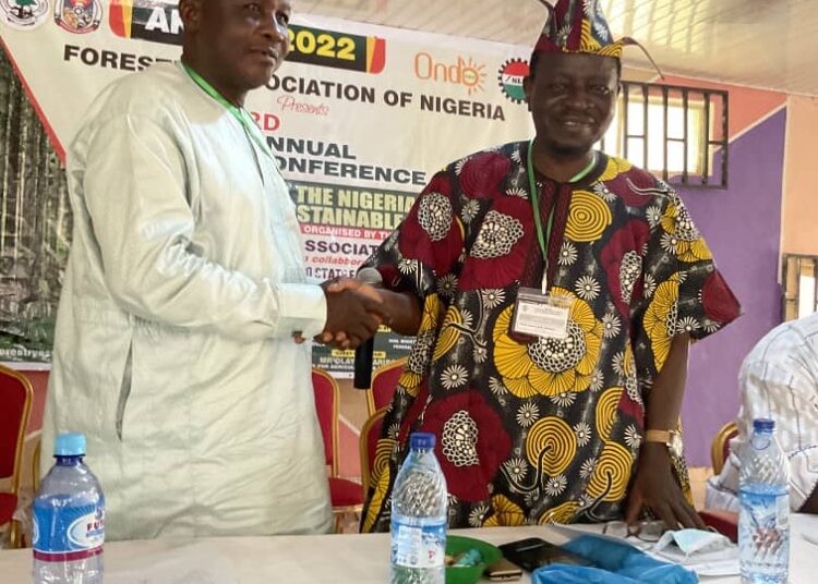 L-R: National President, Forestry Association of Nigeria, Alhaji Ahmad Ibrahim and Association BOT Chairman, Chief  James Bola Odebiyi