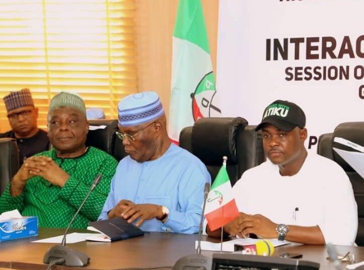 Photo Caption: Former Vice President Atiku Abubakar (middle), Chairman of Atiku 2023 Technical Committee, High Chief Raymond Dokpesi and Director, Support Group and Events, Hon. Oladimeji Fabiyi during an interactive and orientation session with leaders of Atiku support groups at the AIT Conference Room, Abuja, yesterday