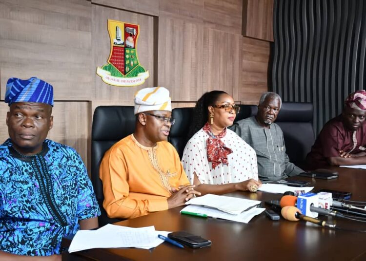 From left, Oyo State Commissioner for Culture and Tourism, Dr Wasiu Olatunbosun; Commissioner for Public Works and Transport, Prof. Daud Shangodoyin; Commissioner for Women Affairs, Mrs Toyin Balogun; Commissioner for Information and Civic Orientation, Prince Dotun Oyelade and Commissioner for Budget and Planning, Prof. Musibau Babatunde, during a press briefing at the end of the State Executive Council meeting, held at the Governor's Office, Secretariat, Ibadan. PHOTO: Oyo Gov's Media Unit.