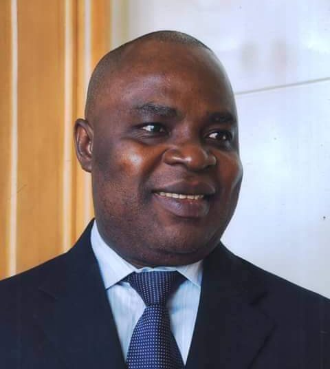 Dr. Paul Akintelure