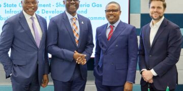 CAPTION: Managing Director, The Shell Petroleum Development Company of Nigeria Ltd. and Country Chair, Shell Companies in Nigeria, Osagie Okunbor; Oyo State Governor, Seyi Makinde; Managing Director, Shell Nigeria Gas, Ralph Gbobo, and Vice President, Shell Energy Trading EU & Africa, Bob Kijkuit, at the signing of a gas agreement between SNG and Oyo State Government, to develop a gas supply and distribution infrastructure in the state, held at the Shell Group Headquarters in London, on Tuesday. 