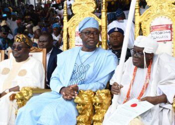 Oloye Bayo Adelabu, Minister of Power, Governor Seyi Makinde and Oba Owolabi Olakulehin, 43rd Olubadan of Ibadanland