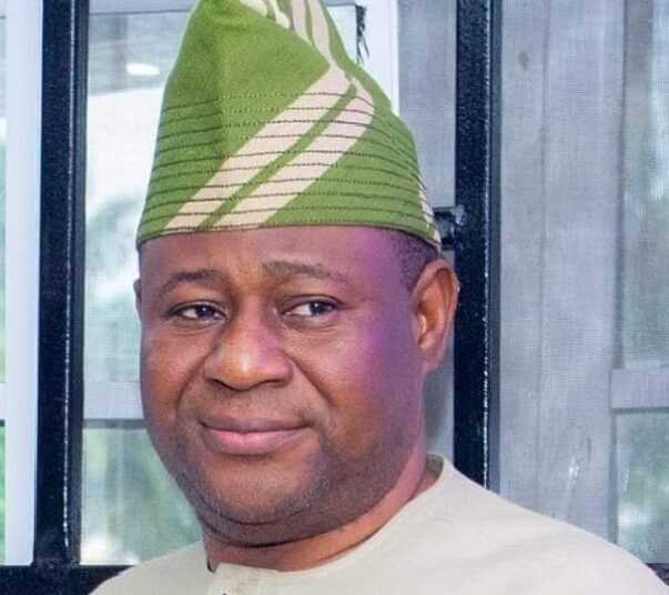 Hon Segun Dokun Odebunmi