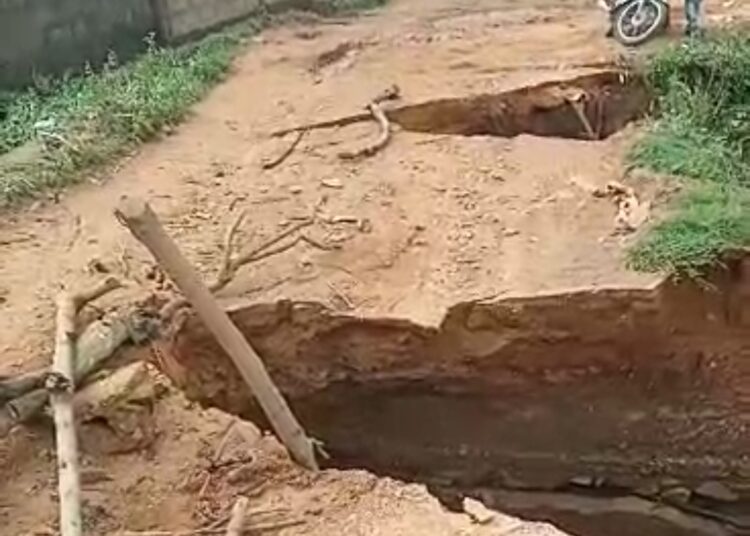 Flooding. Collapse bridge in Ibadan