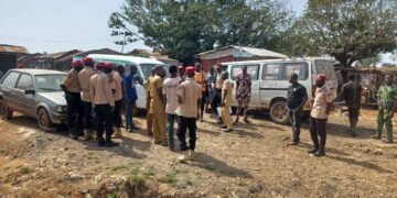 FRSC officials during sensitization campaign to Odo oba