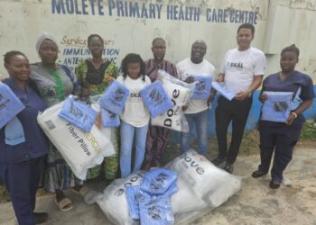 Skal International Club Donates Relief Materials to Health Centres in Ibadan