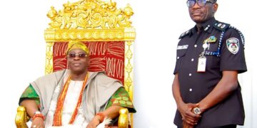 Oba Ghandi Afolabi Olaoye, Soun Orumogege 111 and CP Johnson Adenola, commissioner of Police Oyo state at the palace of Oba Ghandi in Ogbomoso today