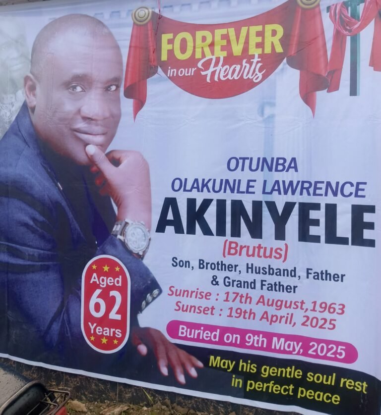 Children, Friends, and Family Pay Tribute to Otunba Olakunle Akinyele as Final Burial Rites Begin in Efon Alaaye