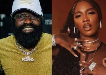 Sean Dampte Throws Shade