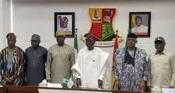Photo L-R: Governors Ademola Adeleke (Osun), represented by his deputy, Kola Adewusi; Biodun Oyebanji (Ekiti); Seyi Makinde (Oyo);Babajide Sanwo-Olu (Lagos); Dapo Abiodun (Ogun) and Lucky Aiyedatiwa (Ondo) at the SouthWest G overnors Forum meeting, at the Oyo State Governor’s Office in Agodi, Ibadan on Monday, November 24, 2025.