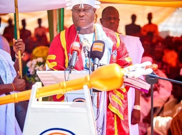 Ooni of ife Oba Eniyan Adeyeye Ogunwusi Ojaja 111