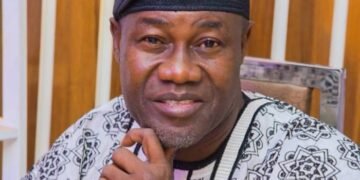 Hon Akeem Ademola ige