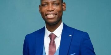 Dr Sunday Oladeji