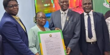 The Vice Chancellor, Osun State University Prof. Odunayo Adeboye (2nd right) presenting letter of appointment as Chancellor of the university to the Group Managing Director, BOVAS & Company Ltd. Mrs Victoria Samson (2nd left), Deputy Group Managing Director BOVAS, Mr Temitope Samson (left) and Deputy Vice Chancellor, Prof Adetunji Kehinde at BOVAS corporate headquarters, Ibadan on Thursday