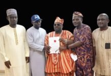 Adefisoye Officially Installed as Alakufo of Akufo