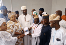 APM Guber Candidate Adekanmbi Secures Endorsement from Oyo Babaloja-in-Council, Market Leaders